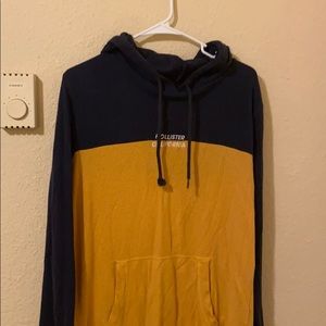 Men’s Hollister long sleeve hoodie